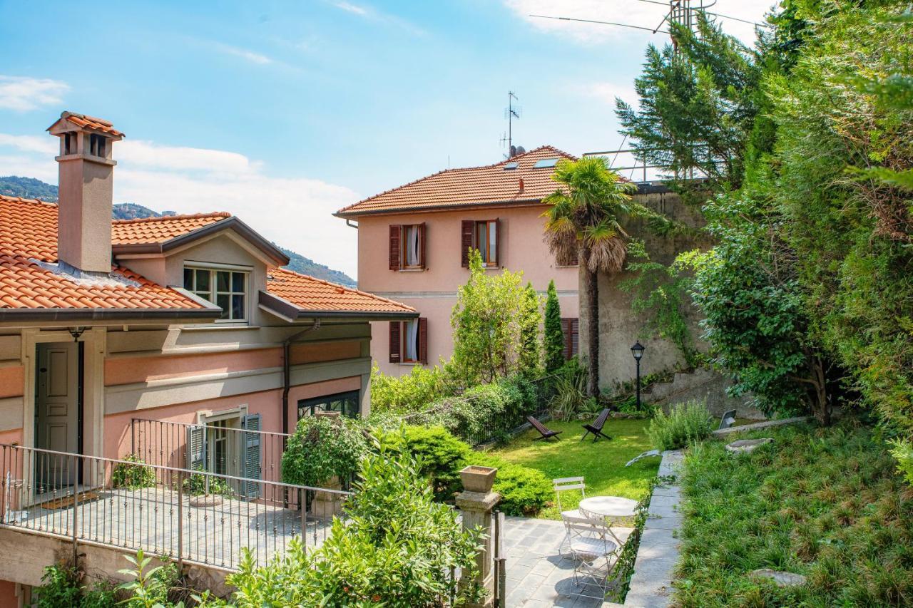 I D'A Charming Penthouse - Lake View- Como- House-130 Mt-2 Double Bedrooms And 2 Double Bathrooms A Spacious Living Room-Full Equipped Kitchen-Private Garden And Terrace-Private Covered Parking Exterior photo